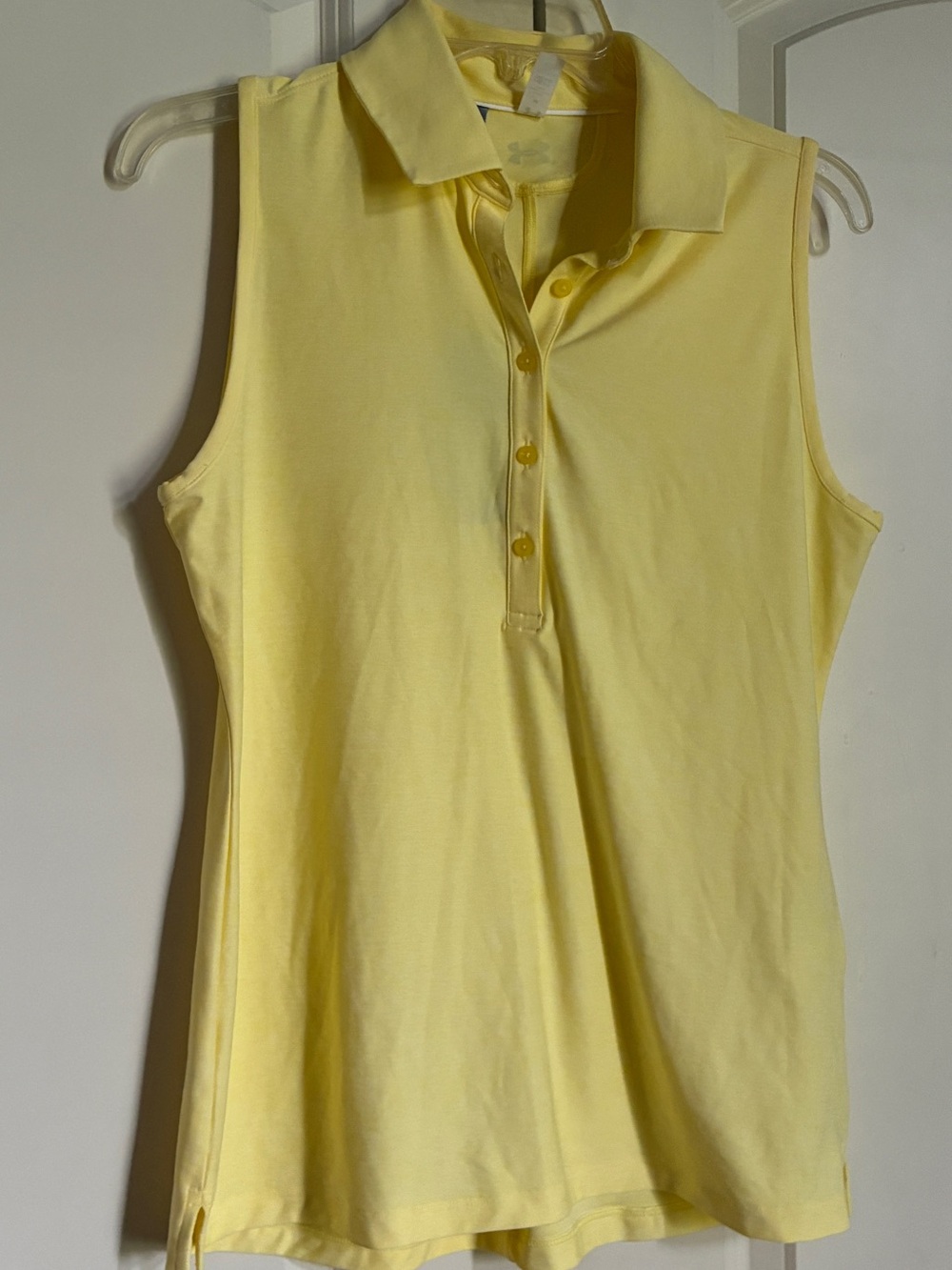 Under Armour Heat Gear Light Yellow Golf Tank Top, Women’s medium, NWT